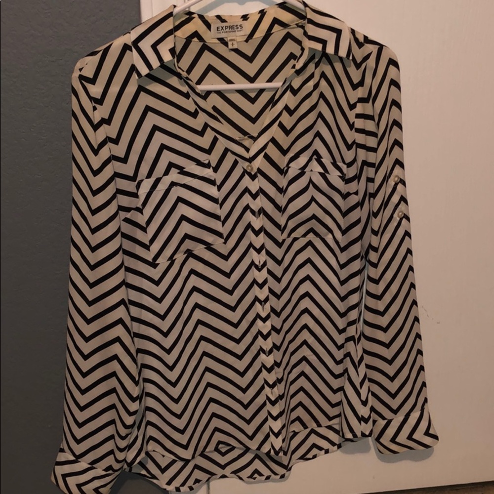 Express button down